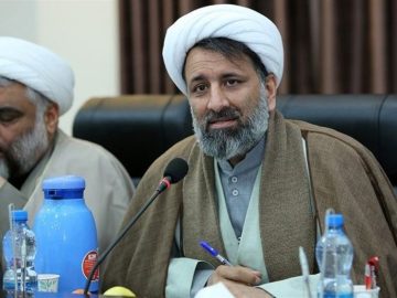 با تفسیر الاهیاتی از جنگ به بن‌بست نخواهیم رسید