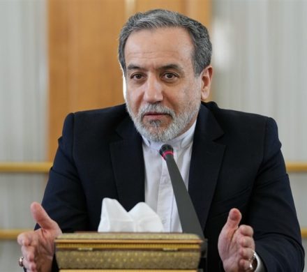 عراقچی: برای مذاکرات هنوز چیز خاصی تنظیم نشده است