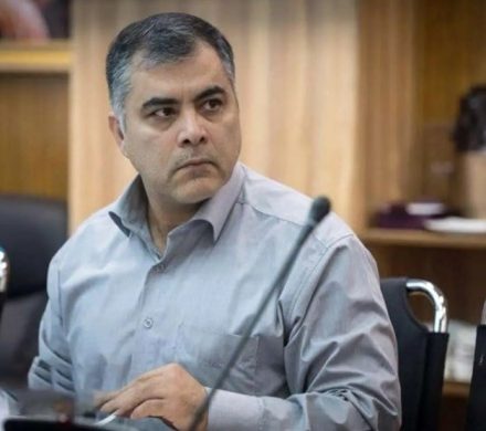 روی آب ماندن ۴۰ میلیون بشکه نفت ایران صحت ندارد