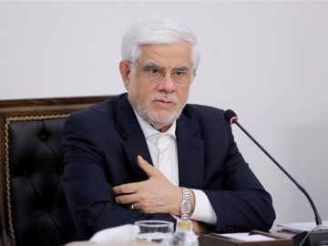 تاکید عارف به اهمیت هوش مصنوعی و فناوری‌های نوظهور و پیشرفته