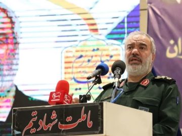 سردار فدوی: کسانی‌ که حرفهای اختلاف‌افکن زدند توبه کنند