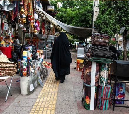 ۲ شرط شهرداری تهران برای استفاده از فضای پیاده‌روها/ تدوین لایحه دوفوریتی ساماندهی سدمعبر