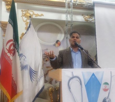عطاری‌ها و آرایشگران جای پزشکان متخصص را گرفتند