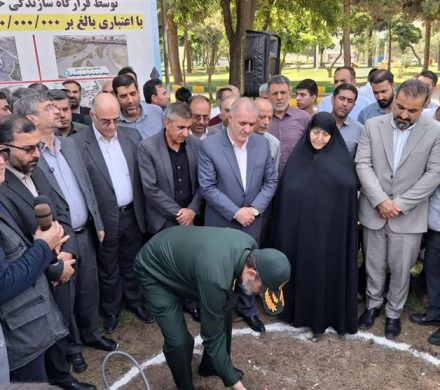 کلنگ‌زنی چهار تقاطع غیرهمسطح در بروجرد با همکاری قرارگاه خاتم‌الانبیا