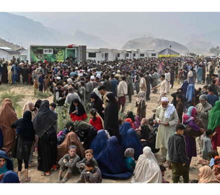 سازمان ملل: ادامه اخراج افغان‌ها از پاکستان بحران زلزله را تشدید می‌کند