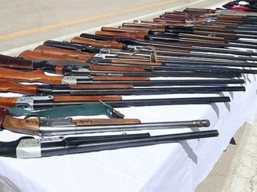 سردار رضایی: سلاح‌های غیرمجاز را جمع‌آوری می‌کنیم/ تخفیف مجازات برای تحویل‌ سلاح+فیلم