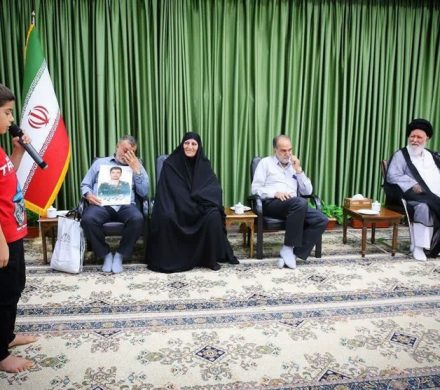 شهدای هوا فضا افتخار ملت ایران هستند