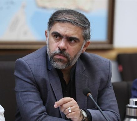 شاکری‌نژاد: مخاطبان احساس می‌کنند صدایشان از تلویزیون شنیده می‌شود