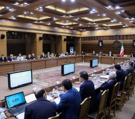 جلسه فوق‌العاده دولت برای تصویب آیین‌نامه‌های باقی‌مانده برنامه هفتم