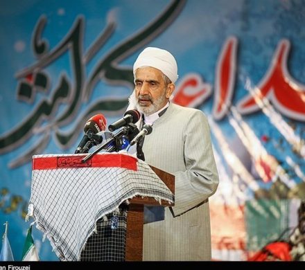 مردم دغدغه معیشت دارند/دولت گرانی را مهار کند