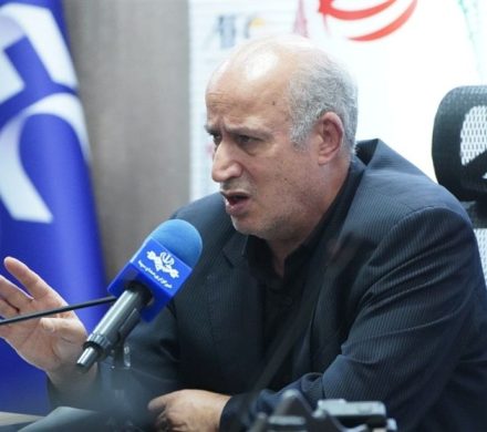 تاج: قلعه‌نویی سرمربی تیم ملی می‌ماند و در حال تقویت کادر فنی است