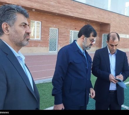 دستور استاندار قم برای تجهیز و تسریع در روند بازسازی ورزشگاه تختی+تصاویر