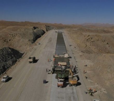 پیشرفت ۷۳ درصدی ساخت بزرگراه در محور زاهدان- بیرجند