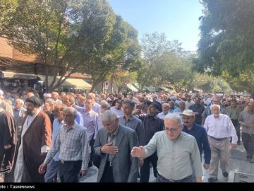 راهپیمایی «بشارت نصر» در شهرری؛ فریاد حمایت از غزه و تأکید بر حق هسته‌ای ایران