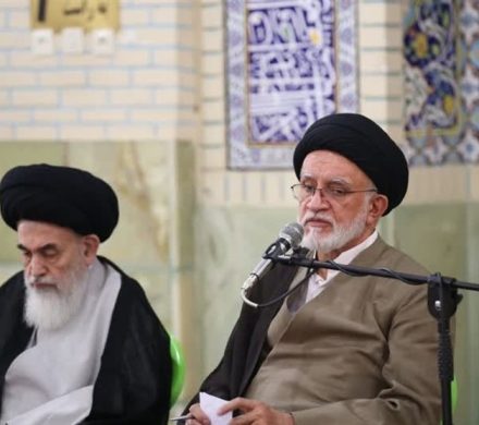 هشدار درباره بی‌ثباتی اقتصادی در جلسه جامعه روحانیت شیراز
