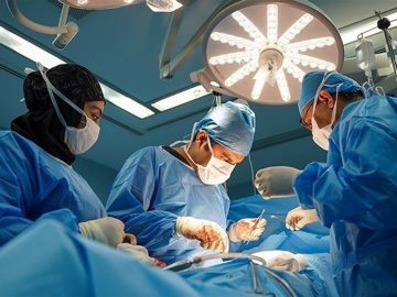 جنین مومیایی شده در مشهد پس از ۳۵ سال از بدن یک زن ۷۱ ساله خارج شد