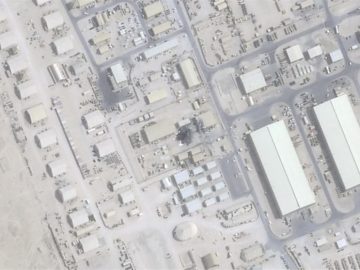 وزیر جنگ آمریکا: پایگاه هوایی خود را در قطر حفظ خواهیم کرد