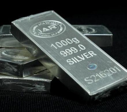 قیمت جهانی نقره به بالاترین رقم خود در تاریخ رسید