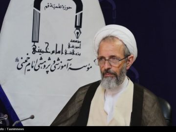 حوزویان باید به منشور « حوزه سرآمد و پیشرو » به عنوان موهبتی الهی بنگرند