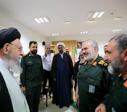 آیت‌الله نورمفیدی: اختلافات داخلی نباید فرصت سوءاستفاده دشمن را فراهم کند