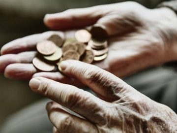 بیش از ۲۱ درصد جمعیت اتحادیه اروپا در مرز خط فقر