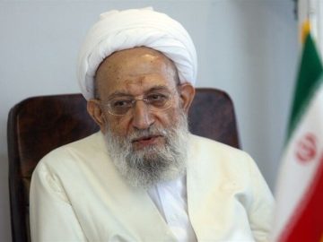 آیت اخلاق در میدان سیاست