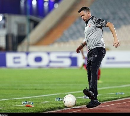 سرمربی پرسپولیس چهارشنبه در تهران/ اوسمار مقابل تراکتور روی نیمکت مینشیند؟