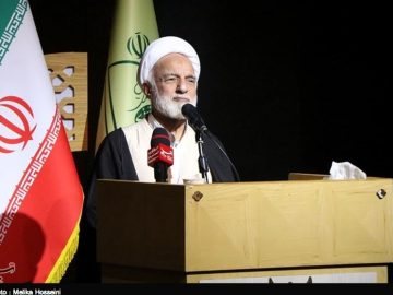 بیمارستان‌های استان مرکزی باید به قطب درمانی منطقه تبدیل شوند