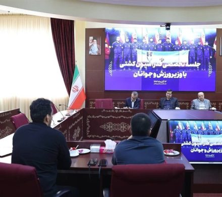 تشریح وضعیت صدور ویزای آمریکا برای کشتی‌گیران در جلسه وزارت ورزش