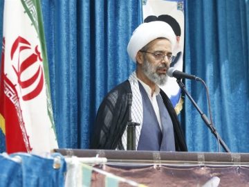 برای قوی شدن ایران باید ایمان و تخصص را در کنار هم قرار دهیم