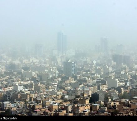 آلودگیهای هوا در خوزستان همچنان ادامه دارد