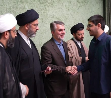 تقدیر از قاریان برگزیده در اختتامیه اردوی تیم ملی قرآن اسوه