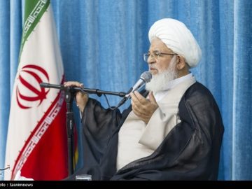 تأکید آیت‌الله ناصری بر تبدیل یزد به قطب تخصصی علوم پزشکی کشور