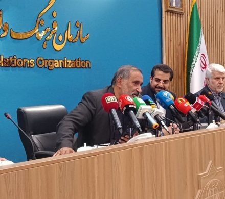 معرفی ۱۲ شاعر برگزیده فارسی و عرب از ۲۴ کشور در کنگره نبی رحمت