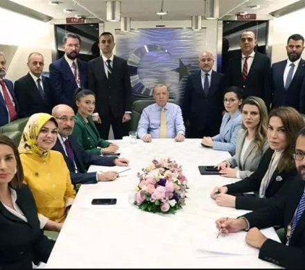 اردوغان: وزرای خارجه و دفاع و ریٔیس میت ترکیه به پاکستان میروند