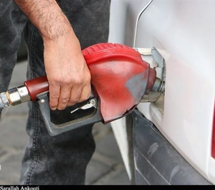 بنزین سه نرخی یا تخصیص یارانه بنزین به کد ملی؛ کدام به نفع مردم است؟