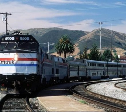 جهش تقاضا برای اتوبوس و قطار در پی لغو هزاران پرواز در آمریکا