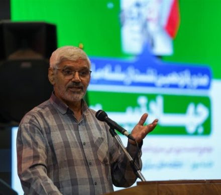 اشغال سفارت آمریکا و دست و پا زدن اعضای نهضت آزادی تا الان