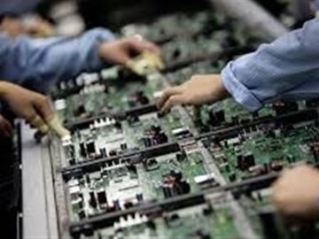 دستاوردهای صنعتی کشور در شرایط تحریم ستایش برانگیز است